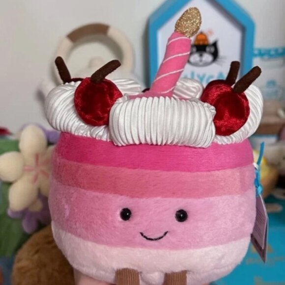 Jellycat Harrods Cheryl Cherry Cake Birthday Gift Soft Plush NWT and Dust Bag - Picture 4 of 5
